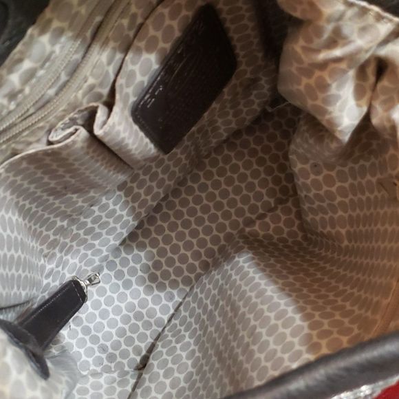 Brighton Anju Pewter, Leather Bucket Tote, Retired - Picture 5 of 10